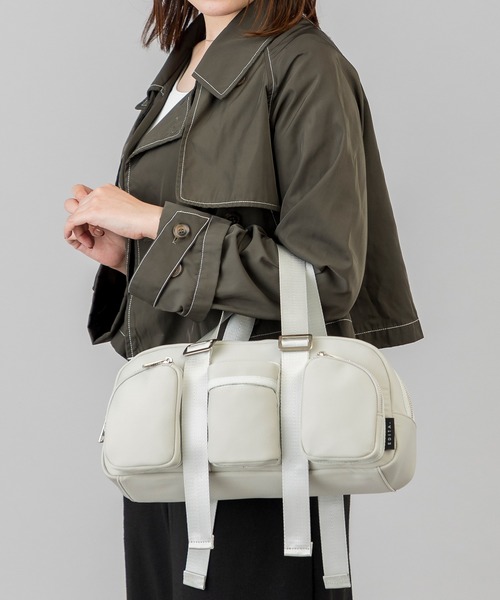 EDITA.（エディータ）の「Rectangle pockets handbag　ショルダーバッグ / 横長（ハンドバッグ・レディース・ブラック/ライトグレー・FREE）」の2枚目の写真