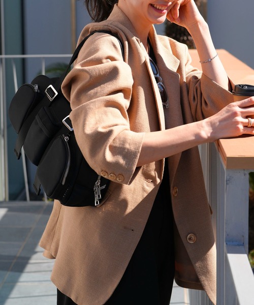 EDITA.（エディータ）の「Rectangle pockets handbag　ショルダーバッグ / 横長（ハンドバッグ・レディース・ブラック/ライトグレー・FREE）」の18枚目の写真