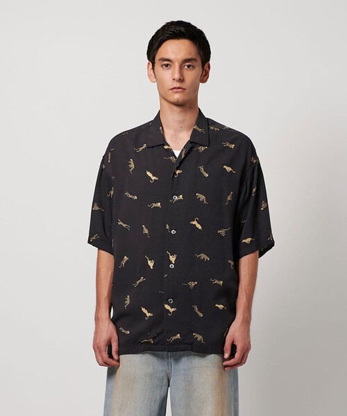 MONKEY TIME(モンキータイム)の「<PARIS AUTHENTIQUE × monkey time> プリント オープンカラー シャツ(シャツ/ブラウス・メンズ・ダークブラウン/ブラック・L/M/S/XL)」の2枚目の写真