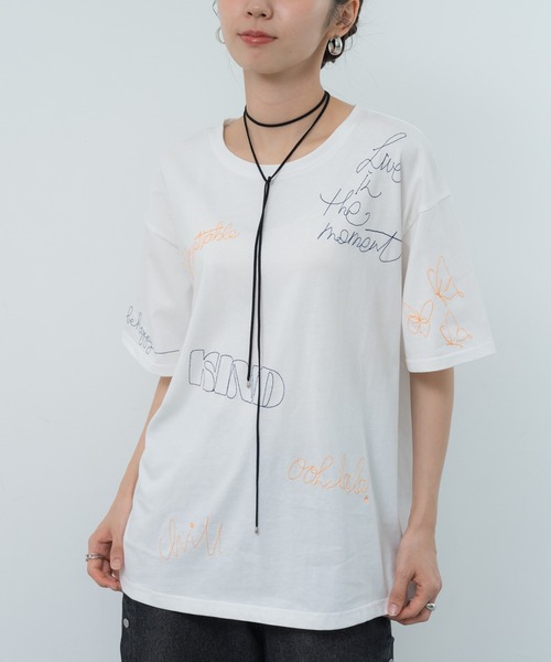 SABUROKU(サブロク)の「【SABUROKU】大人カジュアル に 映える ロゴ刺繍 Tシャツ(Tシャツ/カットソー・レディース・オフホワイト/チャコールグレー・M)」の14枚目の写真