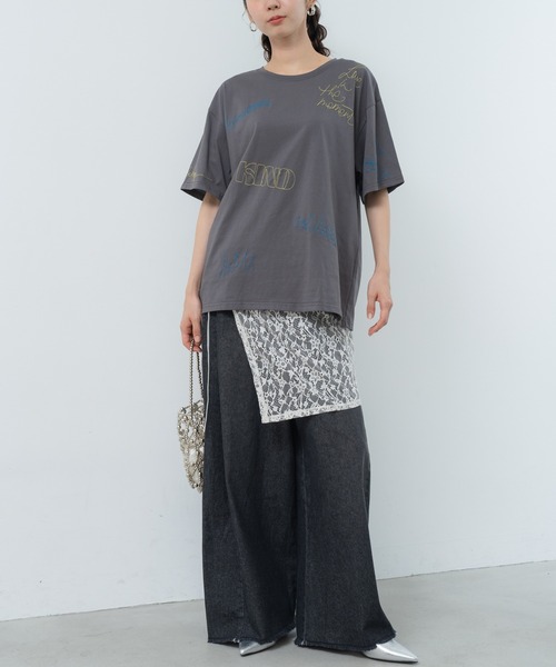 SABUROKU(サブロク)の「【SABUROKU】大人カジュアル に 映える ロゴ刺繍 Tシャツ(Tシャツ/カットソー・レディース・オフホワイト/チャコールグレー・M)」の19枚目の写真