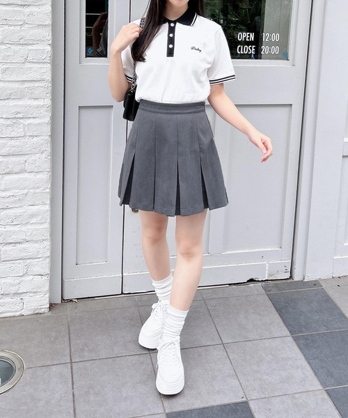 INGNI(イング)の「胸ロゴクロップドポロシャツ(シャツ/ブラウス・レディース・オフホワイト/ネイビー/レッド・M)」の8枚目の写真