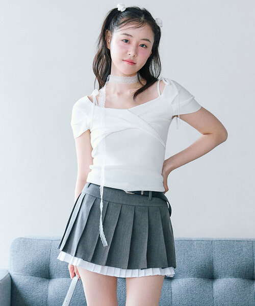 OLIVE des OLIVE ベルト付き裾レイヤードプリーツスカート OLIVE des スカート ベルト付き裾レイヤードプリーツスカート
