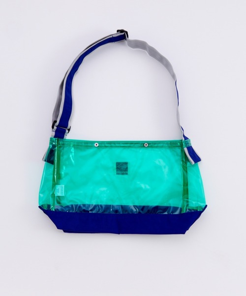 Ocean&Ground(オーシャン&グラウンド)の「プールBAG ROCKAWAY(スイムグッズ・キッズ・チャコール/ラベンダー/マスタード/グリーン/ピンク/レッド/ブルー・FREE)」の8枚目の写真