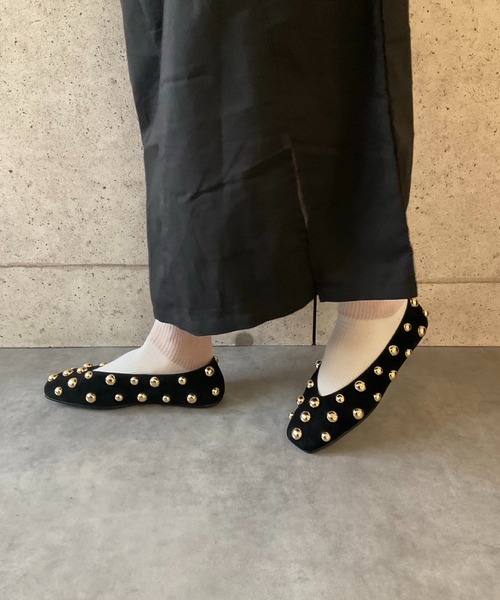 Jeffrey Campbell（ジェフリーキャンベル）の「Vカット デザインパンプス（パンプス・レディース・ブラック/ブラウン・35/36/37/38/39）」の19枚目の写真
