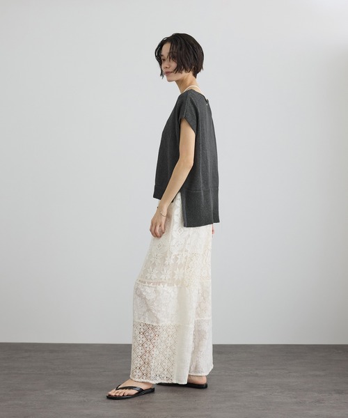 SALON adam et rope'（サロン アダム エ ロペ）の「ペーパーヤーンフレンチスリーブプルオーバー［手洗い可/和紙素材］（Tシャツ/カットソー・レディース・チャコールグレー/ベージュ・FREE）」の17枚目の写真