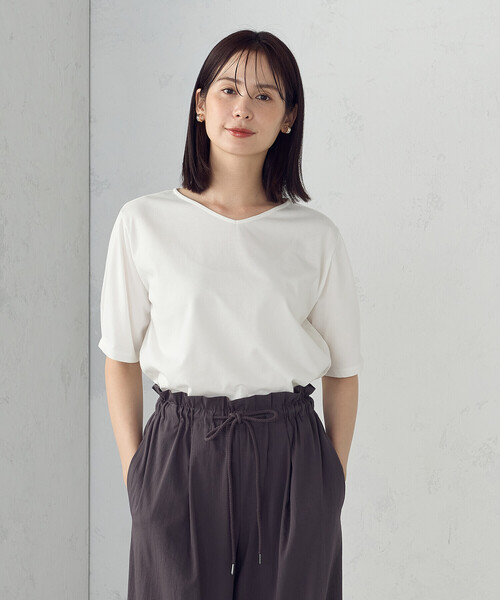 COMME CA ISM(コムサイズム)の「【接触冷感】スリーブデザイン カットソー(Tシャツ/カットソー・レディース・ブラック/ホワイト・MEDIUM/LARGE)」の2枚目の写真