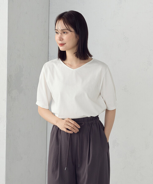COMME CA ISM(コムサイズム)の「【接触冷感】スリーブデザイン カットソー(Tシャツ/カットソー・レディース・ブラック/ホワイト・MEDIUM/LARGE)」の5枚目の写真