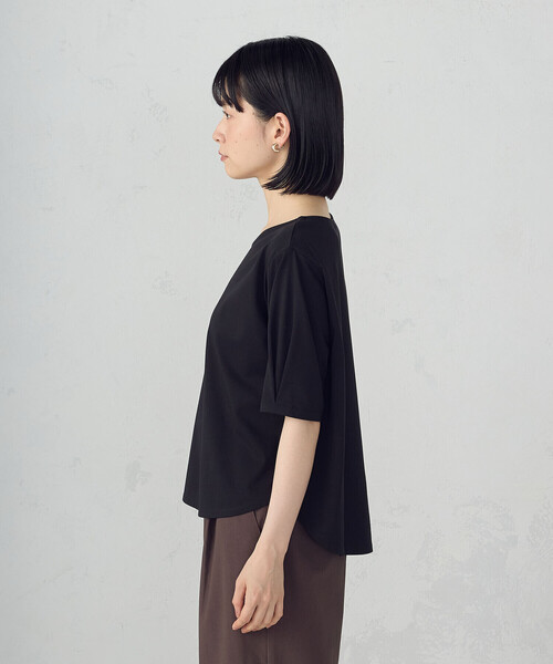 COMME CA ISM(コムサイズム)の「【接触冷感】スリーブデザイン カットソー(Tシャツ/カットソー・レディース・ブラック/ホワイト・MEDIUM/LARGE)」の13枚目の写真