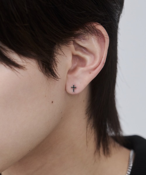 セール】【 金属アレルギー対応 】クロスモチーフピアス サージカル