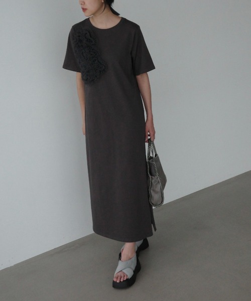 WILLFULLY(ウィルフリー)の「tulle motif half sleeve cut and sew OP(ワンピース・レディース・グレー系その他/ブラック/ホワイト・FREE)」の3枚目の写真