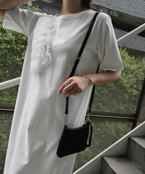 WILLFULLY(ウィルフリー)の「tulle motif half sleeve cut and sew OP(ワンピース・レディース・グレー系その他/ブラック/ホワイト・FREE)」の4枚目の写真