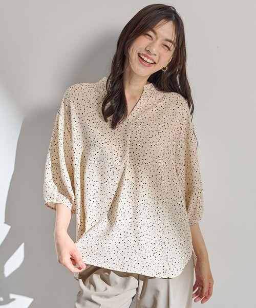 ANY(エニィ)の「ドルマンスキッパードットブラウス(シャツ/ブラウス・レディース・アイボリー系5/黄土色系5/ネイビー系5・F)」の2枚目の写真