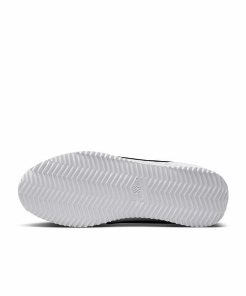 NIKE(ナイキ)の「ナイキ コルテッツ ジュニアシューズ / Nike Cortez Big Kids' Shoes IH7653-105 White(スニーカー・キッズ・ホワイト・24.5/23.5/25/24/23/22.5)」の2枚目の写真