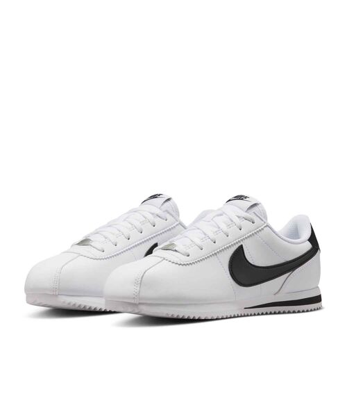 NIKE(ナイキ)の「ナイキ コルテッツ ジュニアシューズ / Nike Cortez Big Kids' Shoes IH7653-105 White(スニーカー・キッズ・ホワイト・24.5/23.5/25/24/23/22.5)」の5枚目の写真