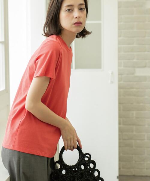 OPAQUE.CLIP（オペークドットクリップ）の「《5色展開》ベーシックTシャツ【洗濯機洗い可/UV/接触冷感】（Tシャツ/カットソー・レディース・ホワイト/ブラック/オレンジ/パープル/ネイビー・36/38/40/42）」の19枚目の写真