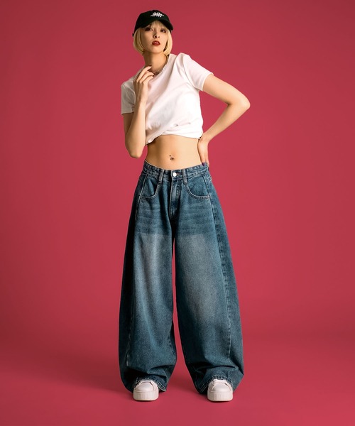 MAISON SELECT（メゾンセレクト）の「7A1 サイド切り替えワイドデニム カーブパンツ（デニムパンツ・レディース・ダークブルー/グレー/ブルー/ブラック/ライトブルー・S/XL/L/M）」の4枚目の写真