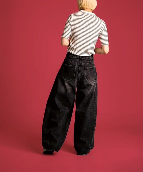 MAISON SELECT（メゾンセレクト）の「7A1 サイド切り替えワイドデニム カーブパンツ（デニムパンツ・レディース・ダークブルー/グレー/ブルー/ブラック/ライトブルー・S/XL/L/M）」の11枚目の写真