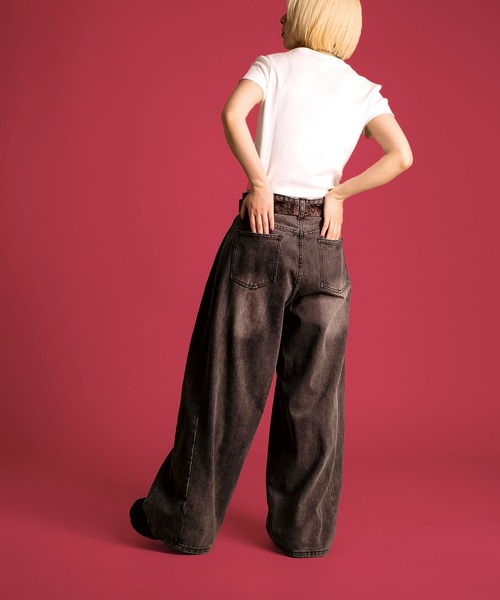 MAISON SELECT（メゾンセレクト）の「7A1 サイド切り替えワイドデニム カーブパンツ（デニムパンツ・レディース・ダークブルー/グレー/ブルー/ブラック/ライトブルー・S/XL/L/M）」の14枚目の写真