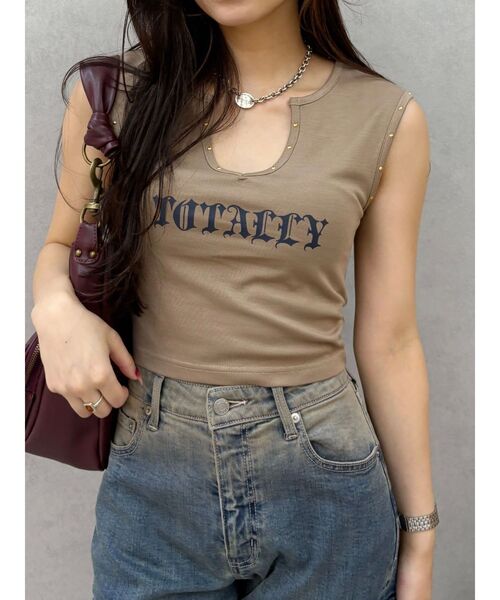 EVRIS（エヴリス）の「スタッズグラフィックタンクトップ（タンクトップ・レディース・ブラウン/ホワイト/ブラック・FREE）」の9枚目の写真