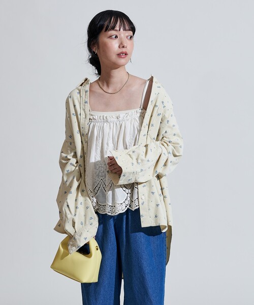 FREAK'S STORE(フリークスストア)の「カントリーフラワー コーデュロイシャツ<セットアップ対応>/小花柄(シャツ/ブラウス・レディース・キャメル/チャコール/ナチュラル・フリ-)」の4枚目の写真