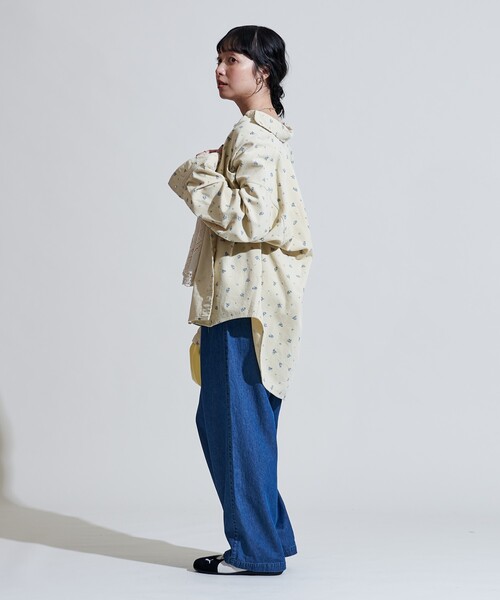 FREAK'S STORE(フリークスストア)の「カントリーフラワー コーデュロイシャツ<セットアップ対応>/小花柄(シャツ/ブラウス・レディース・キャメル/チャコール/ナチュラル・フリ-)」の9枚目の写真