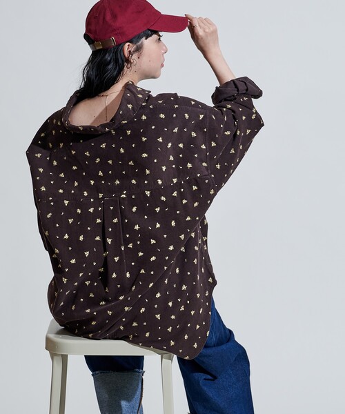 FREAK'S STORE(フリークスストア)の「カントリーフラワー コーデュロイシャツ<セットアップ対応>/小花柄(シャツ/ブラウス・レディース・キャメル/チャコール/ナチュラル・フリ-)」の21枚目の写真