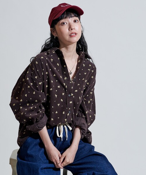 FREAK'S STORE(フリークスストア)の「カントリーフラワー コーデュロイシャツ<セットアップ対応>/小花柄(シャツ/ブラウス・レディース・キャメル/チャコール/ナチュラル・フリ-)」の22枚目の写真