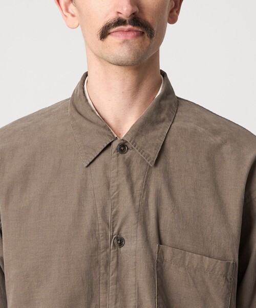 Steven Alan(スティーブンアラン)の「<Steven Alan> マイクロ コーデュロイ オープンカラー オーバー シャツ(シャツ/ブラウス・メンズ・モカ/ブラック・S/M/L/XL)」の7枚目の写真