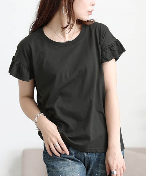 GOLDJAPAN(ゴールドジャパン)の「フリルフレンチスリーブコットンTシャツ【大きいサイズ対応】(Tシャツ/カットソー・レディース・オフホワイト/チャコールグレー/ブラック/ベージュ系/ミント・LL~3L/4L~5L)」の3枚目の写真