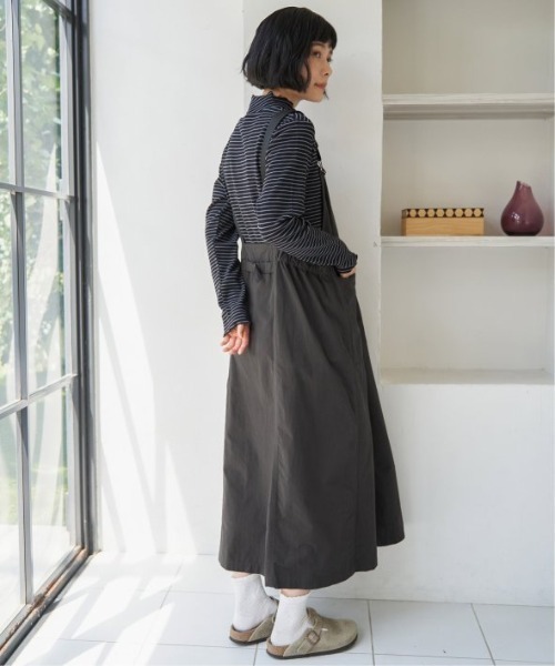 LBC（エルビーシー）の「コットンツイルワークジャンスカ（ワンピース・レディース・ベージュ/チャコールグレー/エメラルド・M）」の20枚目の写真