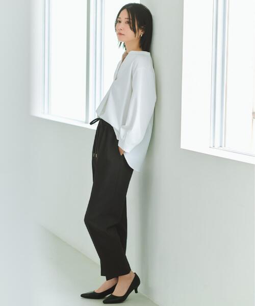 OPAQUE.CLIP（オペークドットクリップ）の「ストレッチ美脚イージーテーパードパンツ【防シワ/洗濯機洗い可】（その他パンツ・レディース・ブラウン系/グレー/ブラック・38/40/42/34/36）」の8枚目の写真