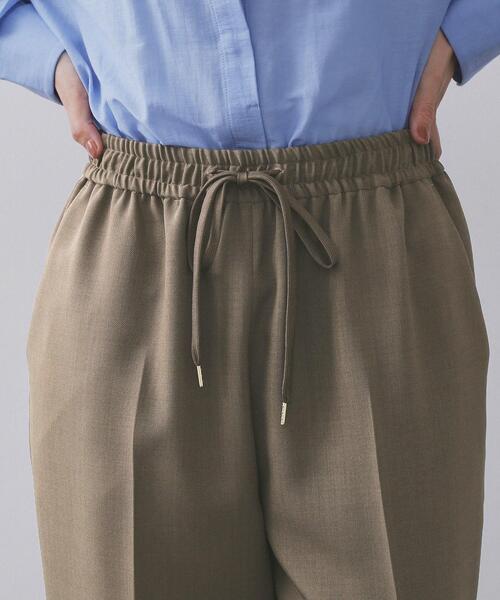 OPAQUE.CLIP（オペークドットクリップ）の「ストレッチ美脚イージーテーパードパンツ【防シワ/洗濯機洗い可】（その他パンツ・レディース・ブラウン系/グレー/ブラック・38/40/42/34/36）」の22枚目の写真