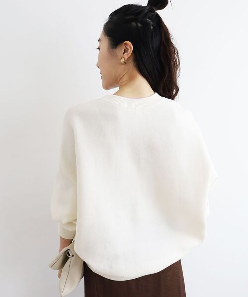 le.coeur blanc（ルクールブラン）の「《手洗い可能》サガラ刺繍クループルオーバー（ニット/セーター・レディース・レッド/ネイビー/キャメル/グレー/アイボリー・38）」の15枚目の写真