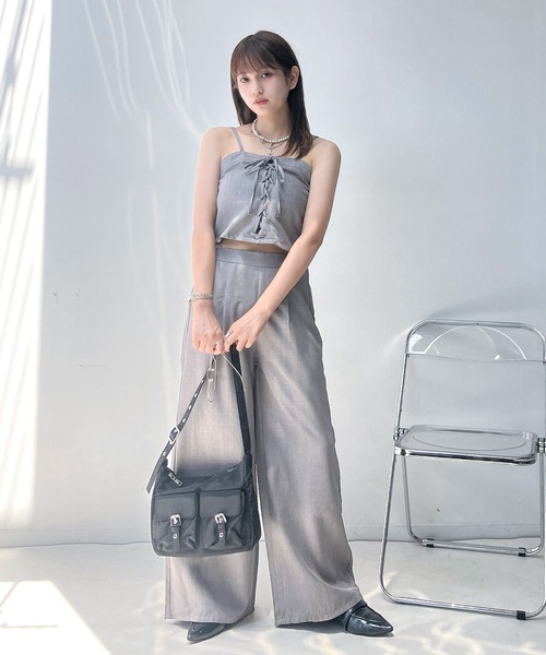 ベルト付きワイドパンツ＆レースビスチェの2点 AS KNOW AS plus（アズノゥアズプラス）の「○レースアップ