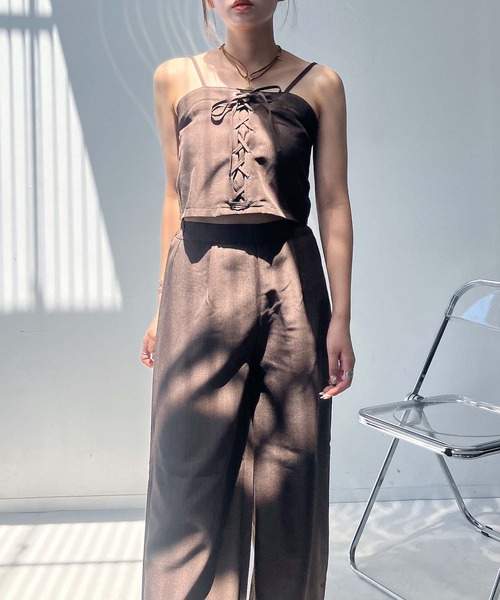 ベルト付きワイドパンツ＆レースビスチェの2点 AS KNOW AS plus（アズノゥアズプラス）の「○レースアップ