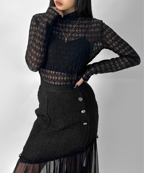LVEU.(ラブユ.)の「【LVEU.】パターンレースシアートップス / トップス シアー シアートップス 長袖 レース レイヤード プチハイネック ブラック アイボリー モード系(Tシャツ/カットソー・レディース・アイボリー/ブラック・FREE)」の1枚目の写真