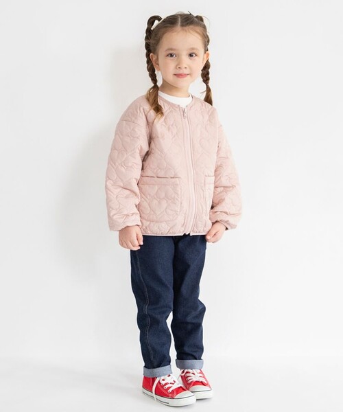 BRANSHES（ブランシェス）の「ハート柄キルティングジャケット（その他アウター・キッズ・ピンク/ブラック/グレイッシュベージュ・110cm/90cm/120cm/100cm/150cm/140cm/130cm）」の14枚目の写真