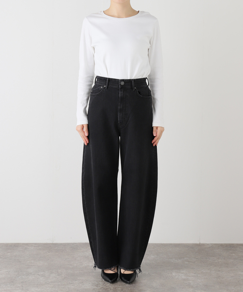 La TOTALITE（ラトータリテ）の「【洗える】YANUK/ヤヌーク LAURA Curve Taperd（デニムパンツ・レディース・チャコールグレー・26/25/24/23）」の9枚目の写真