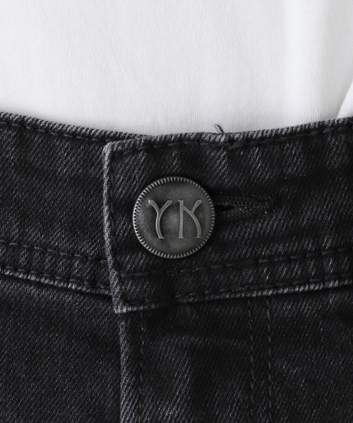 La TOTALITE（ラトータリテ）の「【洗える】YANUK/ヤヌーク LAURA Curve Taperd（デニムパンツ・レディース・チャコールグレー・26/25/24/23）」の16枚目の写真