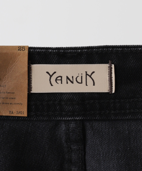 La TOTALITE（ラトータリテ）の「【洗える】YANUK/ヤヌーク LAURA Curve Taperd（デニムパンツ・レディース・チャコールグレー・26/25/24/23）」の21枚目の写真