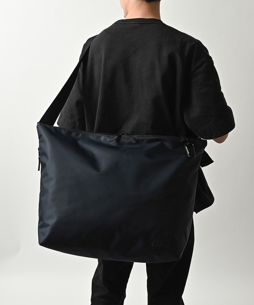 ADAM PATEK(アダムパテック)の「【ADAMPATEK】water repellent shoulder big bag 2nd(ショルダーバッグ・メンズ・ネイビー/カーキ/グレー系/ブラック・FREE)」の4枚目の写真