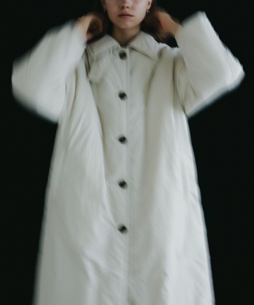 A part by(アパートバイ)の「エアサーマルロングコート(ダウンジャケット/コート・レディース・アイボリー/ブラウン・FREE)」の10枚目の写真