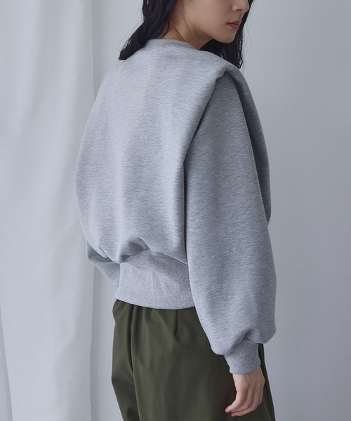 ELFRANK(エルフランク)の「変形ショルダー ダンボール プルオーバー スウェット(Tシャツ/カットソー・レディース・アイボリー/ブラック/グレー・M/L)」の13枚目の写真