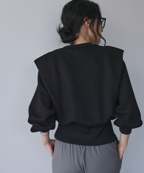 ELFRANK(エルフランク)の「変形ショルダー ダンボール プルオーバー スウェット(Tシャツ/カットソー・レディース・アイボリー/ブラック/グレー・M/L)」の17枚目の写真