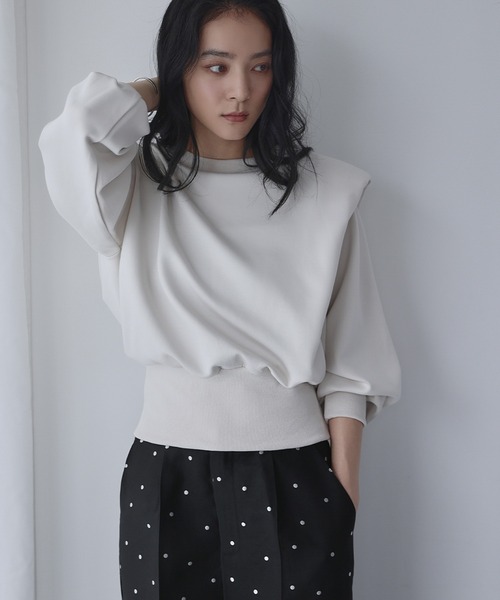 ELFRANK(エルフランク)の「変形ショルダー ダンボール プルオーバー スウェット(Tシャツ/カットソー・レディース・アイボリー/ブラック/グレー・M/L)」の21枚目の写真