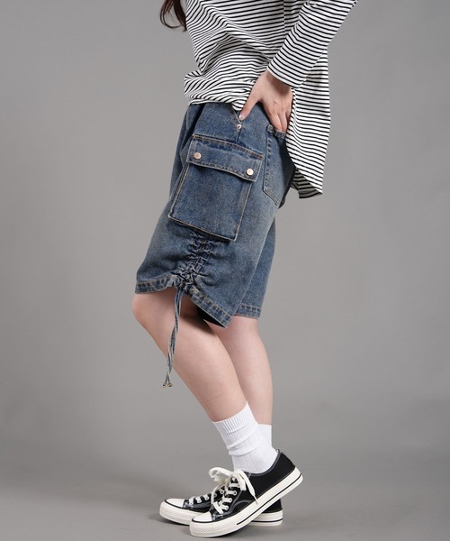 .WORKS（ドットワークス）の「スラブデニム左右裾脇ルーシュカーゴハーフパンツ（デニムパンツ・レディース・ブルー/ダークグレー・61/64）」の14枚目の写真