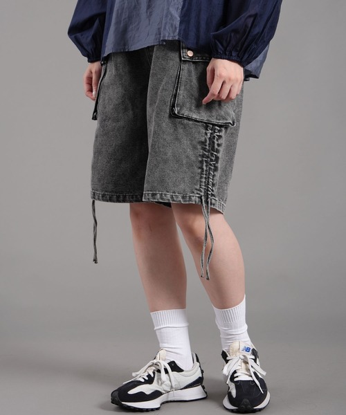 .WORKS（ドットワークス）の「スラブデニム左右裾脇ルーシュカーゴハーフパンツ（デニムパンツ・レディース・ブルー/ダークグレー・61/64）」の18枚目の写真