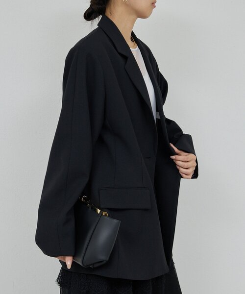 GALLARDAGALANTE(ガリャルダガランテ)の「【比留川游さんコラボ】ウエストシェイプジャケット(テーラードジャケット・レディース・ブラック/ネイビー・FREE)」の5枚目の写真