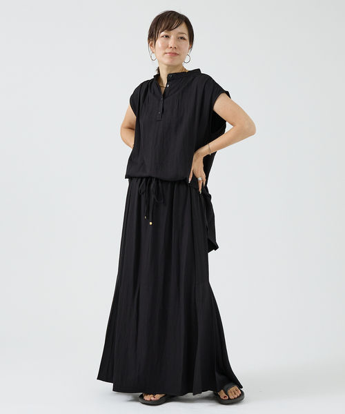 DESIGNWORKS(デザインワークス)の「【セットアップ対応】レーヨンフレンチスリーブブラウス(シャツ/ブラウス・レディース・ベージュ/ブラック・フリー)」の13枚目の写真